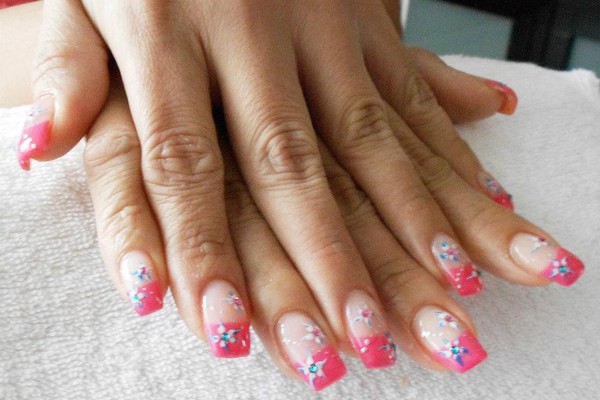 Onglerie à domicile Metz, Thionville, Luxembourg